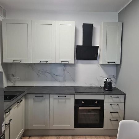Apartament W Centrum IV Apartment อุสตกา ภายนอก รูปภาพ